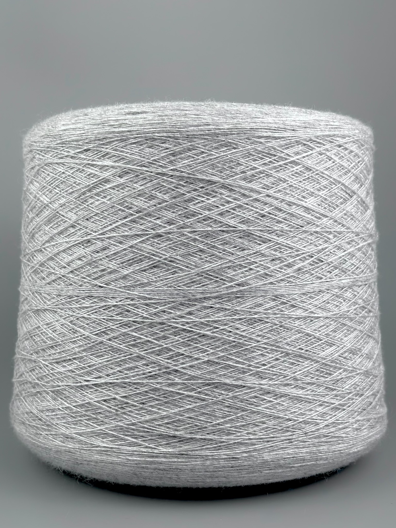 New Mill Supersoft Nm 1/15 – 100 % Merinowolle col. Hellgrau Mélange foto 2